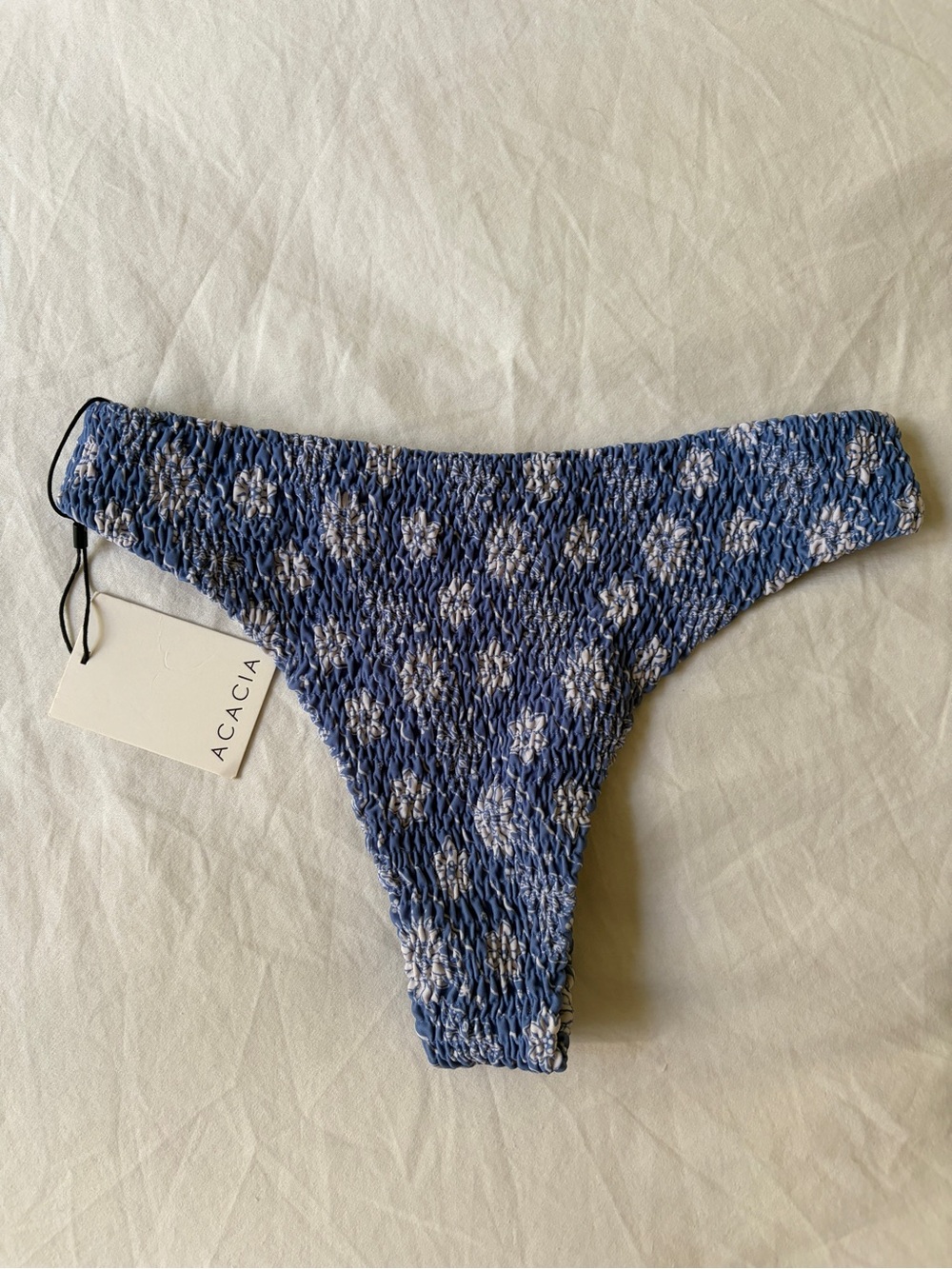 acacia bottoms size S